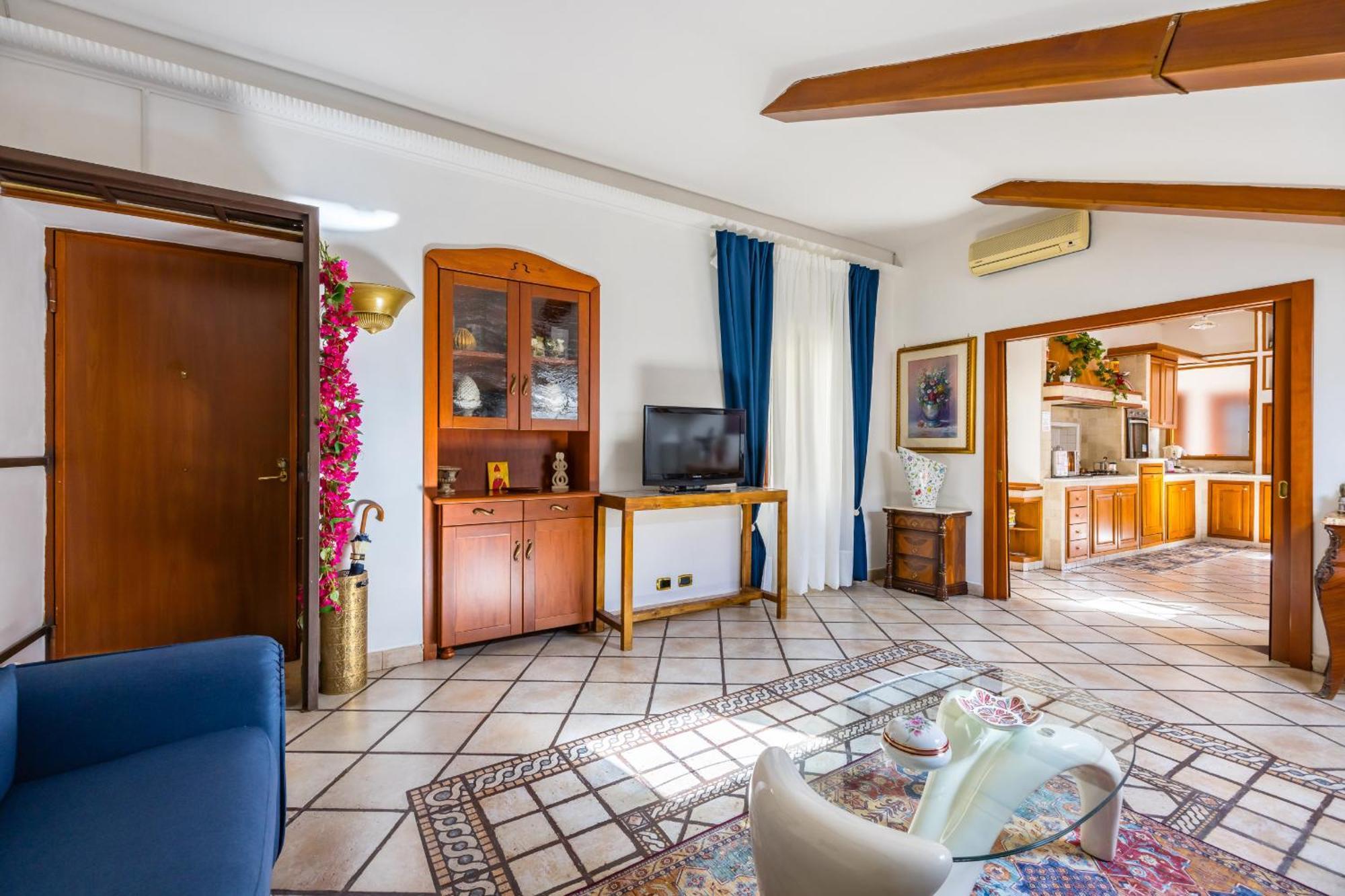 Casa Raffaela With Terrace By Wonderful Italy Apartment *