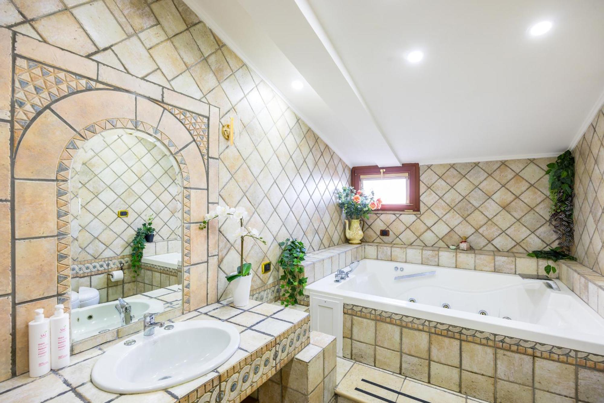 Apartment Casa Raffaela With Terrace By Wonderful Italy Naples